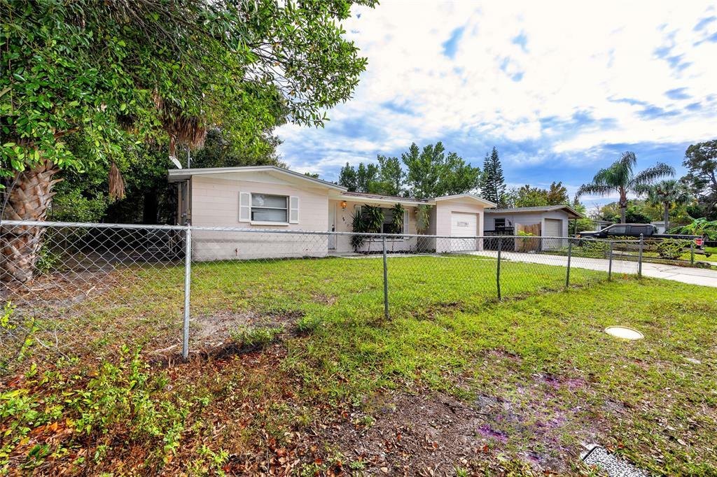 Property Photo:  10617 N 27th Street  FL 33612 