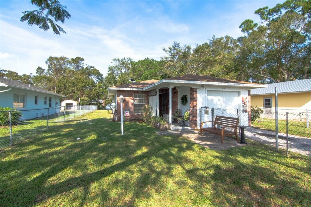 Property Photo:  636 18th Street  FL 32960 