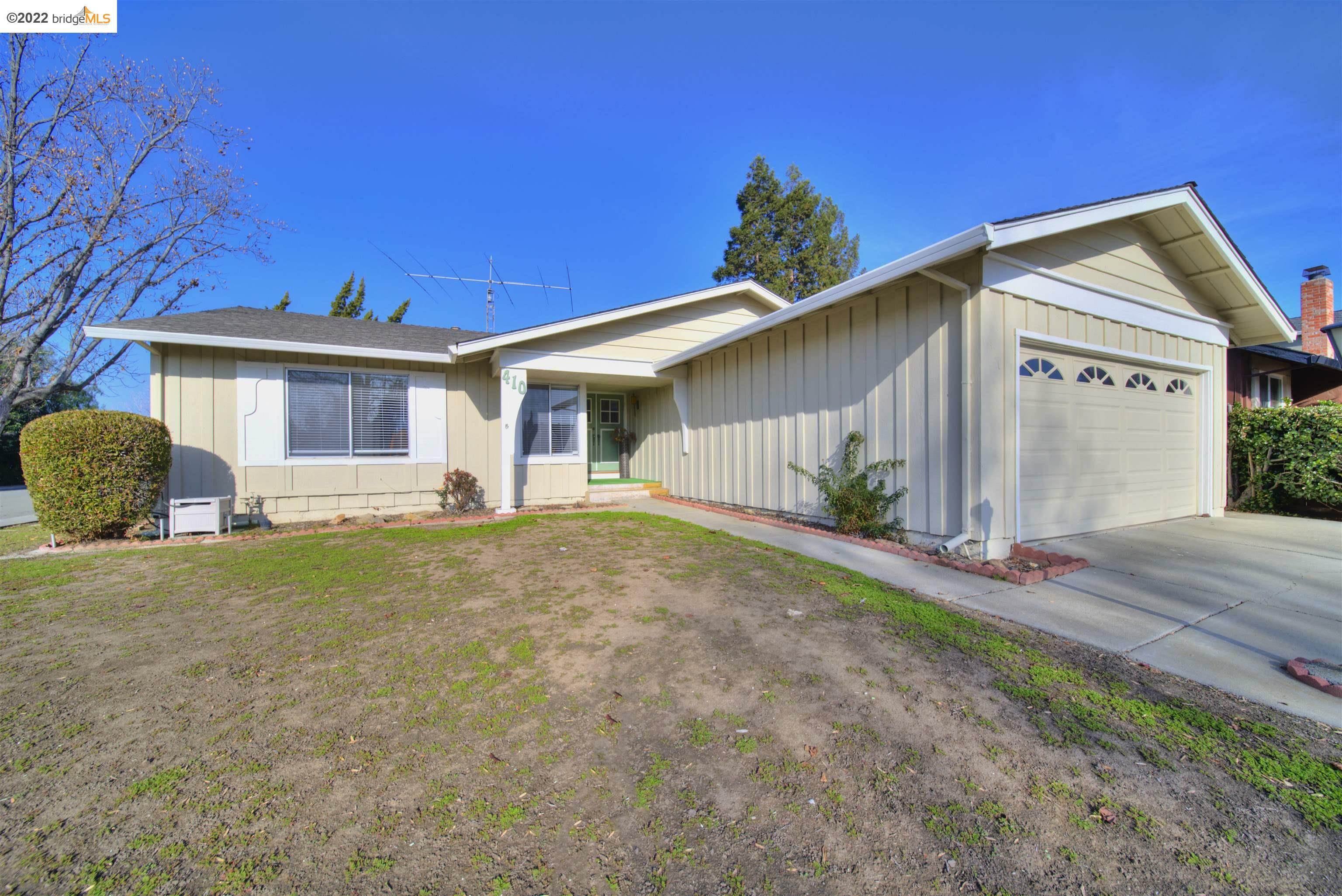 Property Photo:  410 Hanover St  CA 94551 