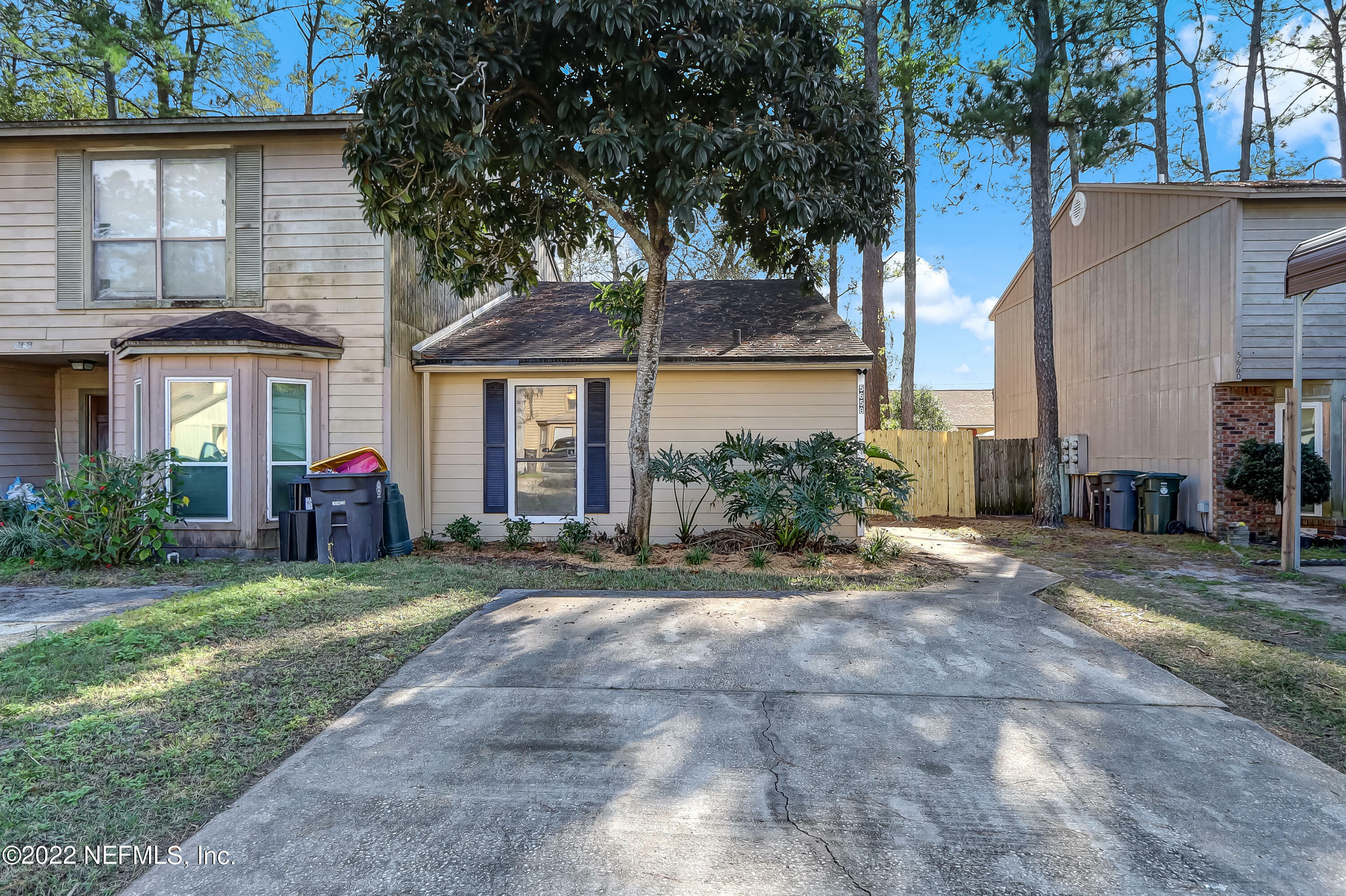 Property Photo:  5658 Bryner Drive  FL 32244 