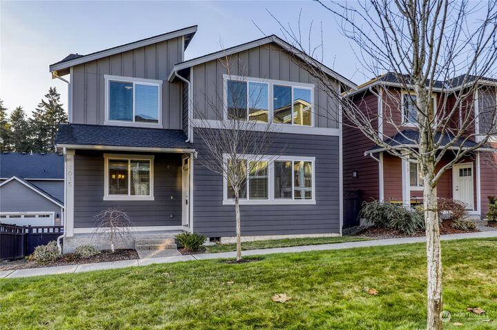 Property Photo:  1015 Sedonia Street  WA 98310 