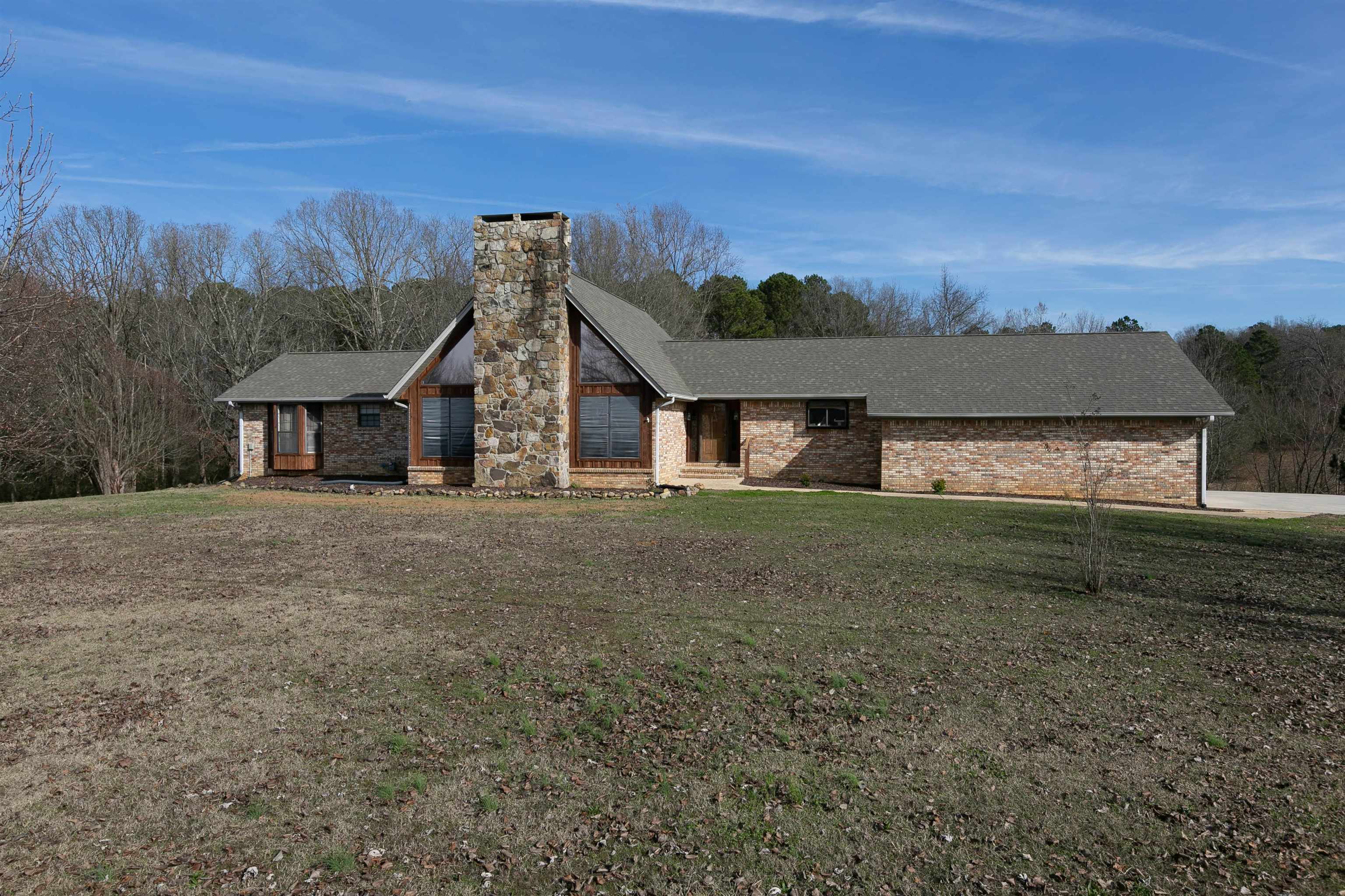 Property Photo:  864 Co Rd 1142  AL 35057 