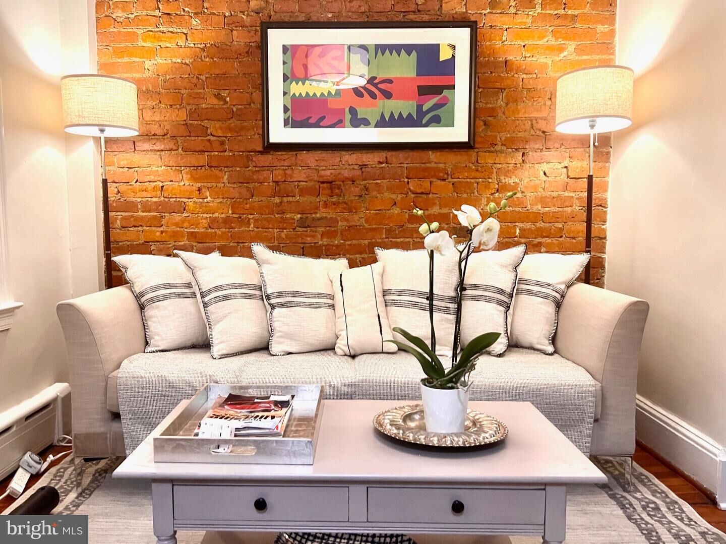 Property Photo:  2149 Newport Place NW  DC 20037 