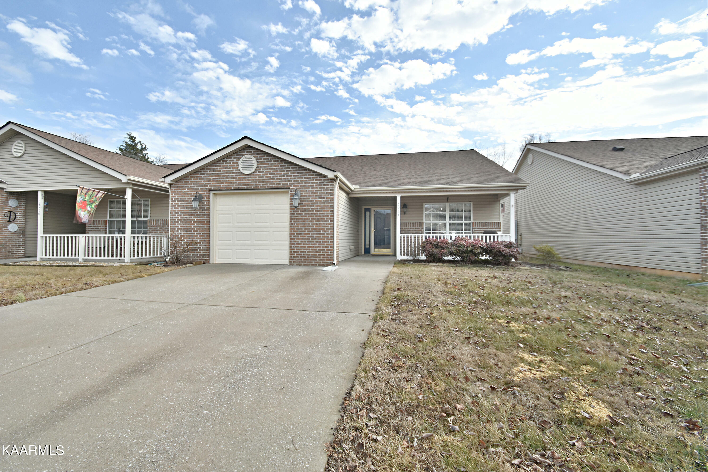 Property Photo:  9914 Tinsmith Way  TN 37931 