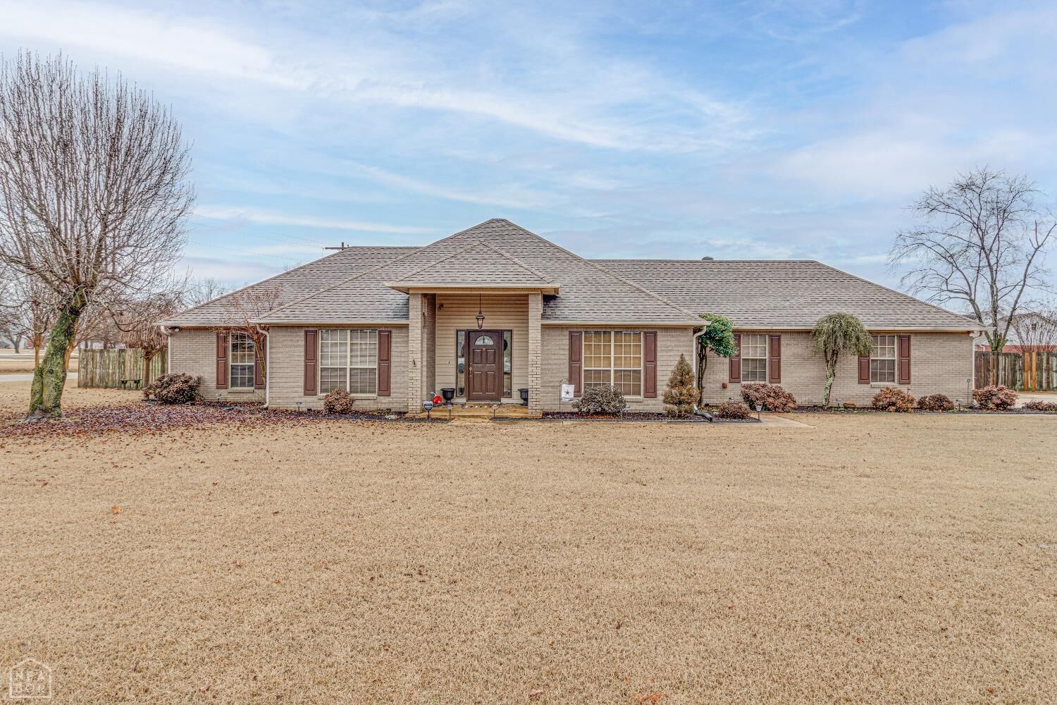 Property Photo:  207 Country Club Boulevard  AR 72472 