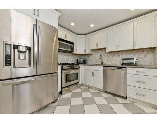 Property Photo: 86 Commonwealth Avenue Gr MA 02116