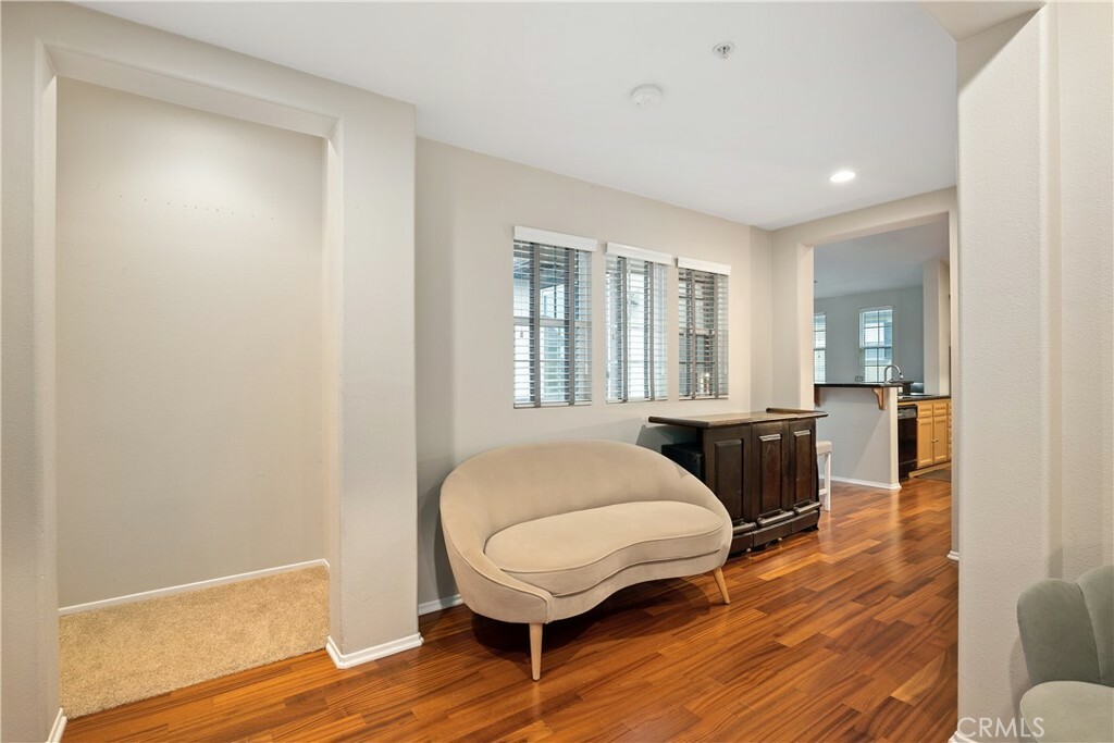 Property Photo:  113 Avendale Boulevard 21  CA 92694 