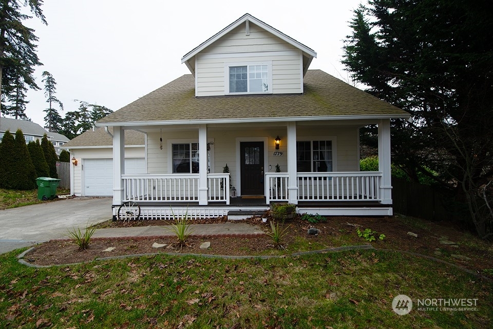 Property Photo:  1779 SW Sunnyside Avenue  WA 98277 