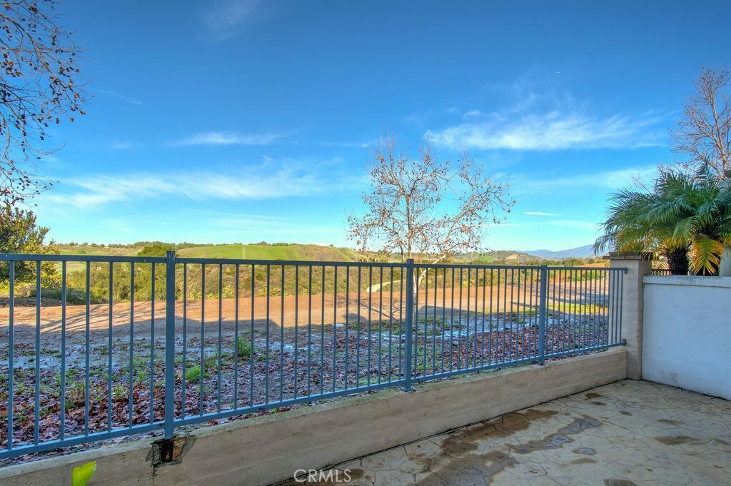 Property Photo:  63 Seacountry Lane  CA 92688 