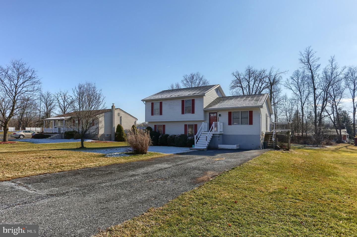 Property Photo:  5875 Larue Street  PA 17112 