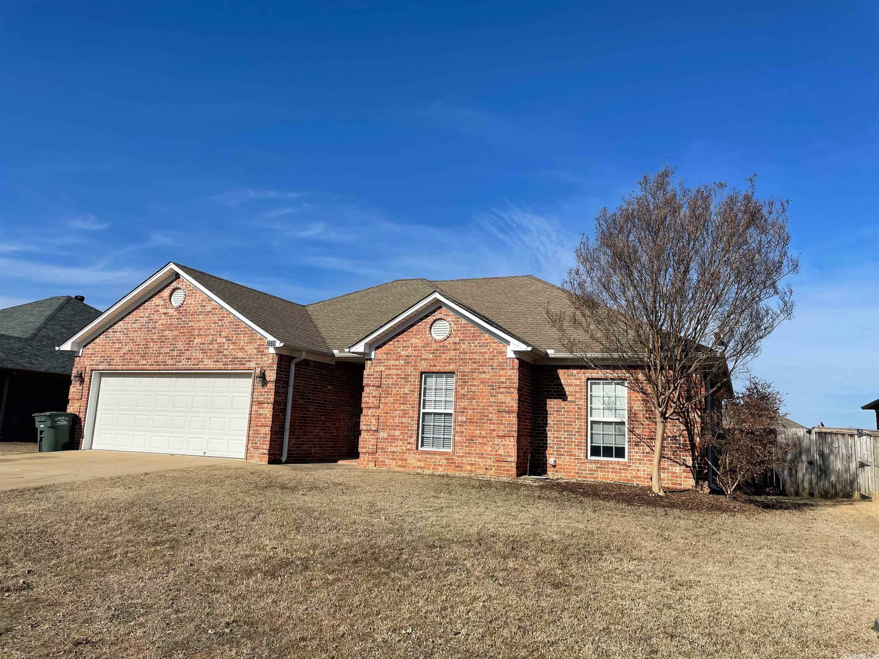 Property Photo:  2520 Zoysia Lane  AR 72034 