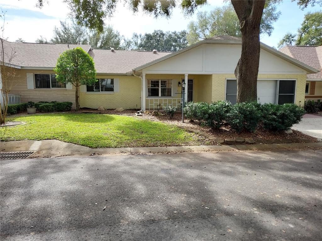 Property Photo: 8556 SW 90th Lane C FL 34481