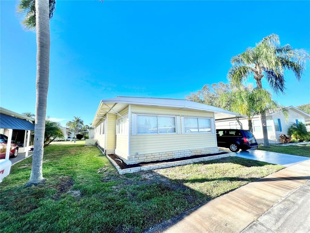 Property Photo: 1100 Belcher Road S 511 FL 33771