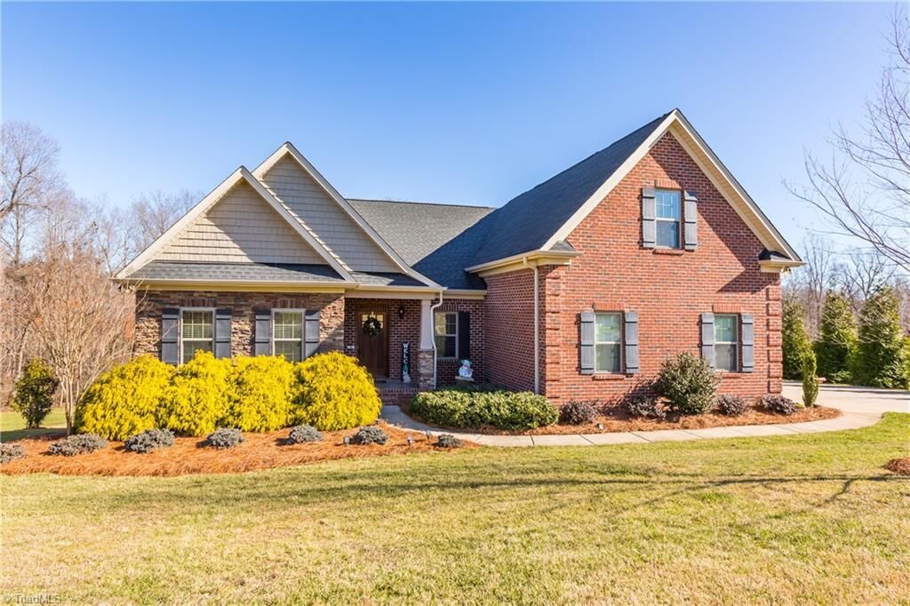 Property Photo:  4006 Steeplegate Drive  NC 27370 