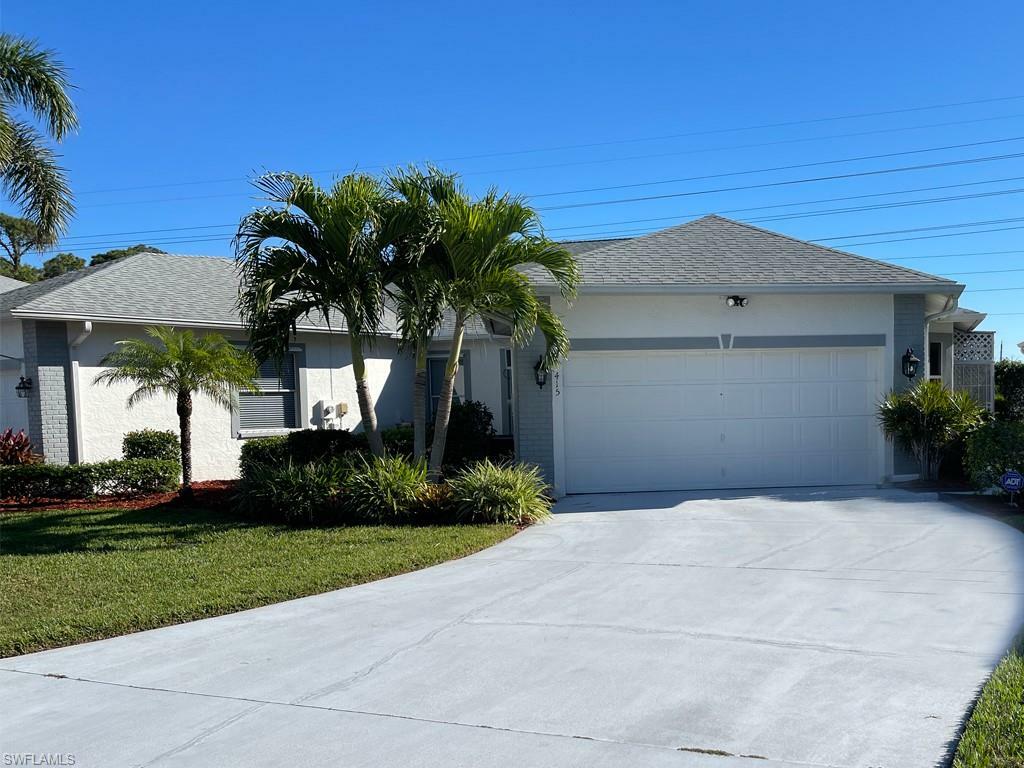 Property Photo: 415 Crossfield Cir 81 FL 34104