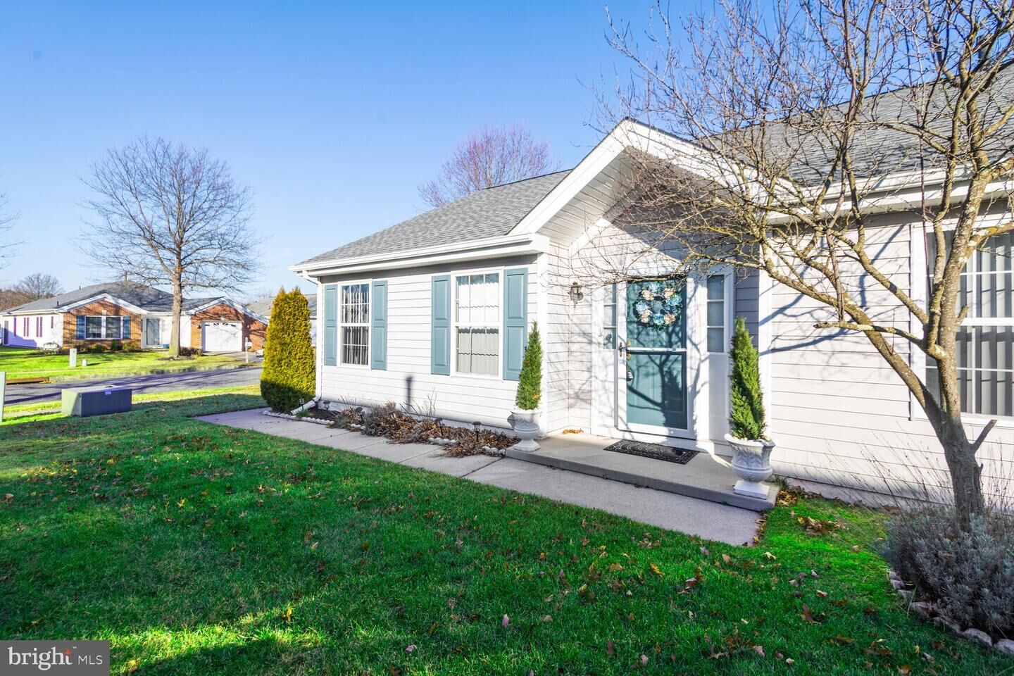 Property Photo:  14 Pitman Place  NJ 08080