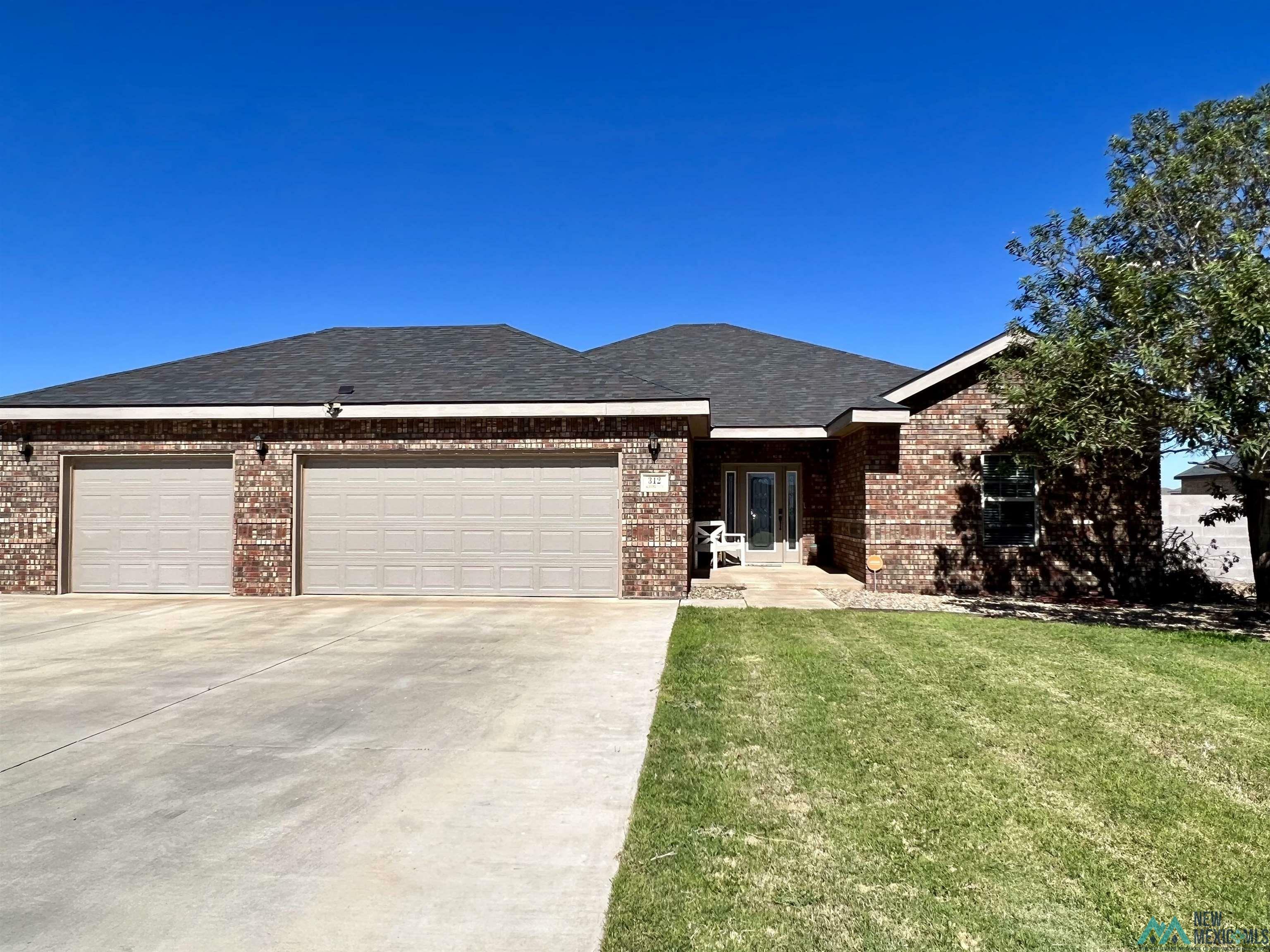 Property Photo: 312 Almond Tree Lane NM 88101