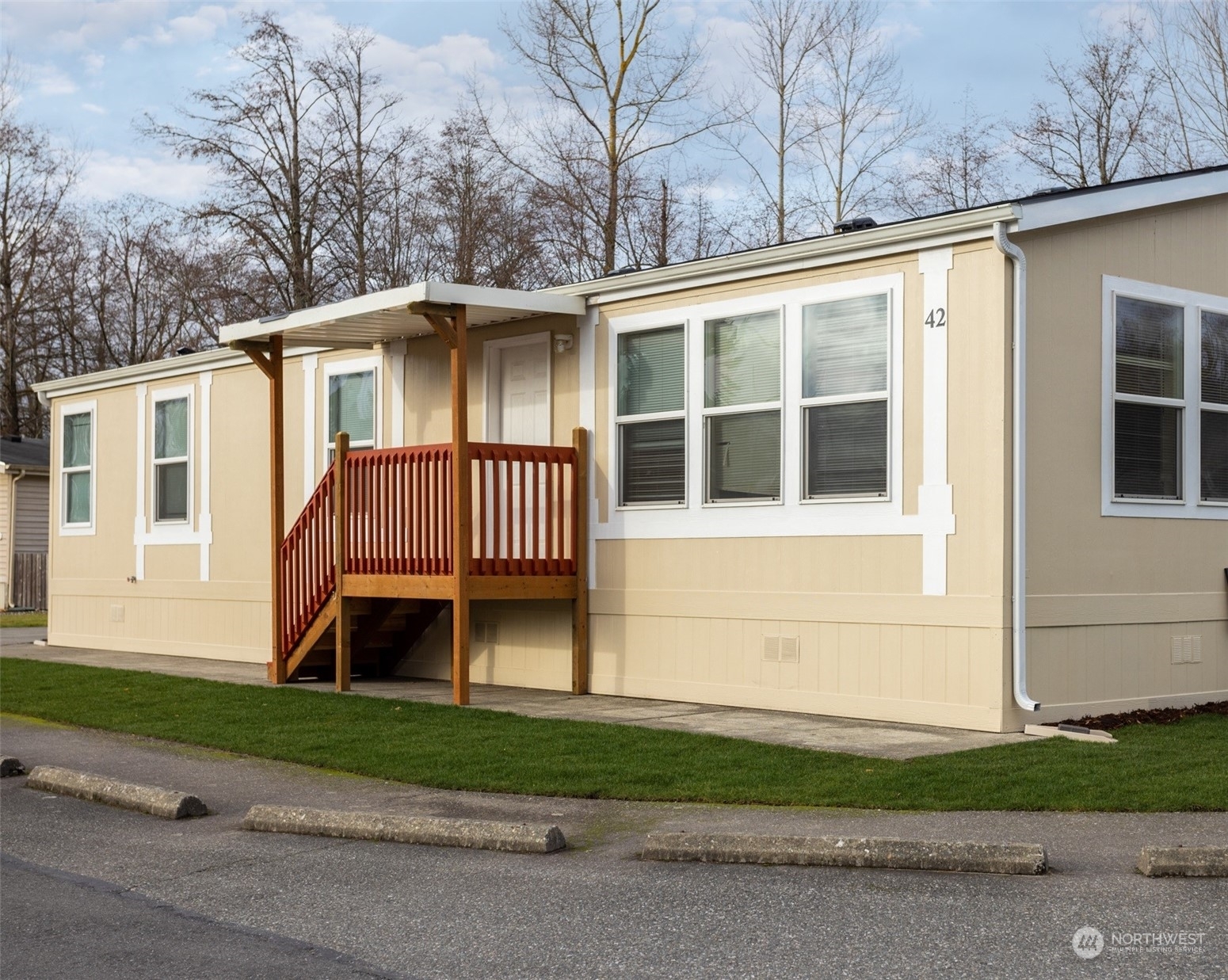 Property Photo:  600 N Reed Street 42  WA 98284 