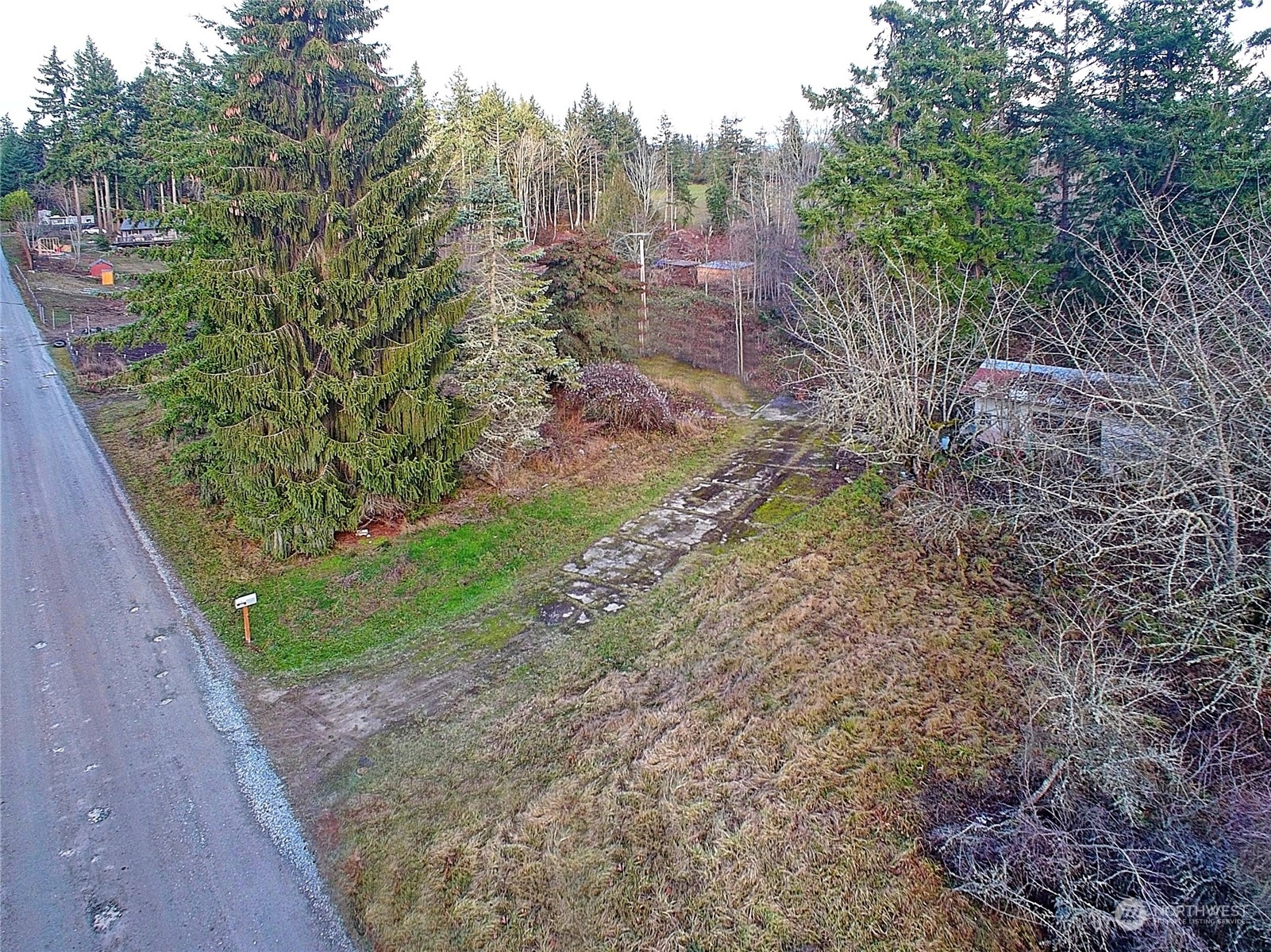 Property Photo:  1391 Midcrest Road  WA 98282 