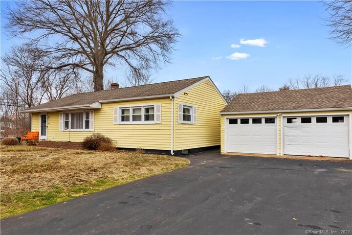 48 Brill Avenue  Waterford CT 06385 photo