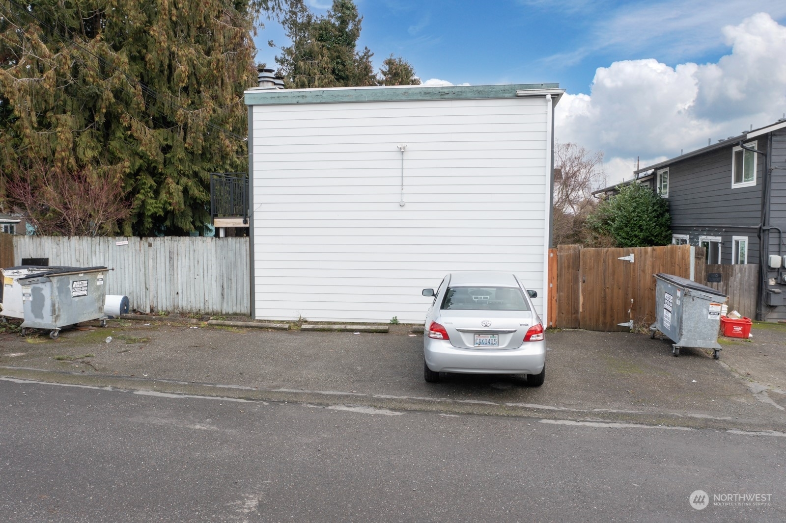 Property Photo:  3812 Wetmore Avenue  WA 98201 