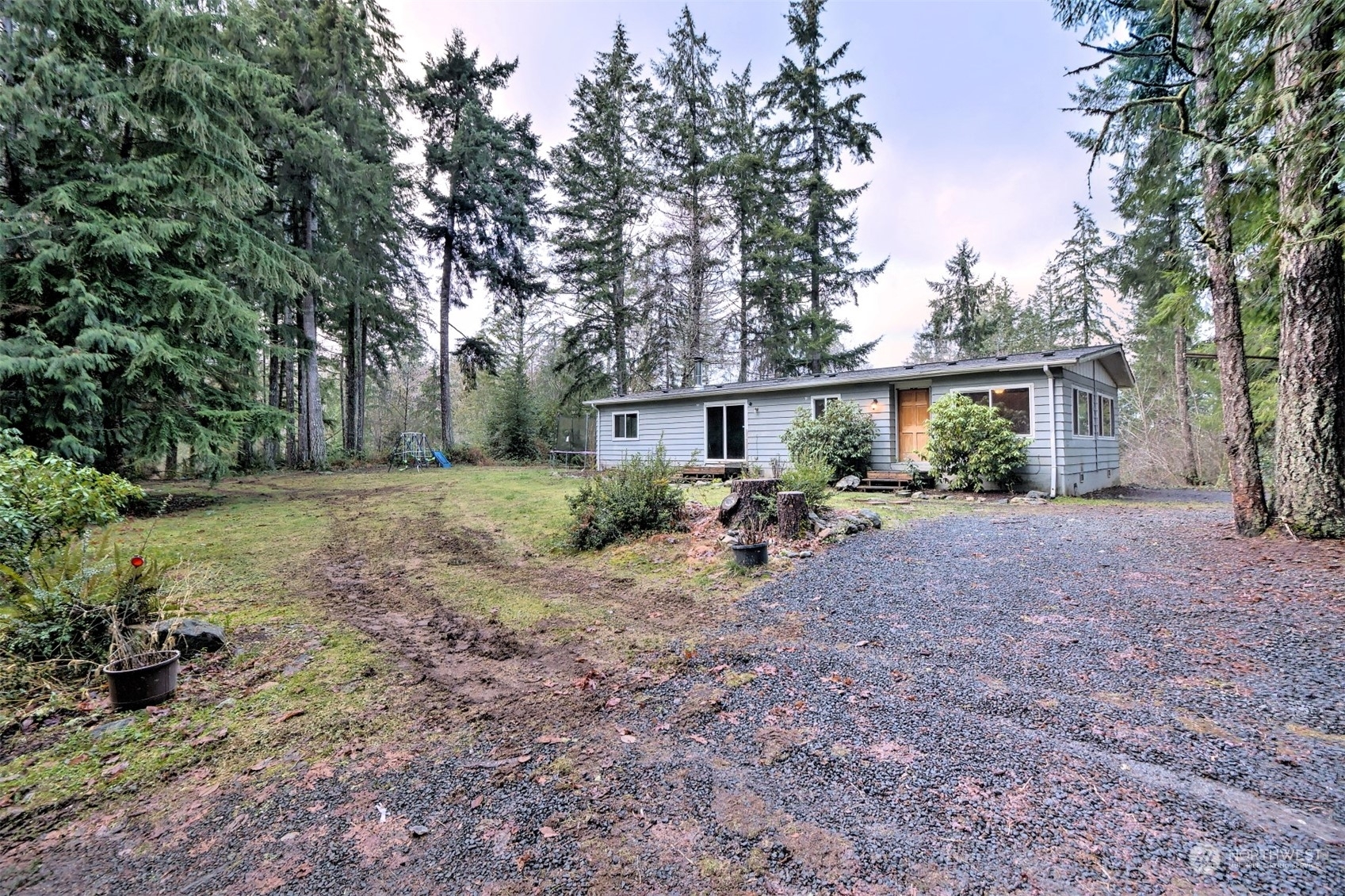 Property Photo:  391 E Hardings Hill Road  WA 98524 