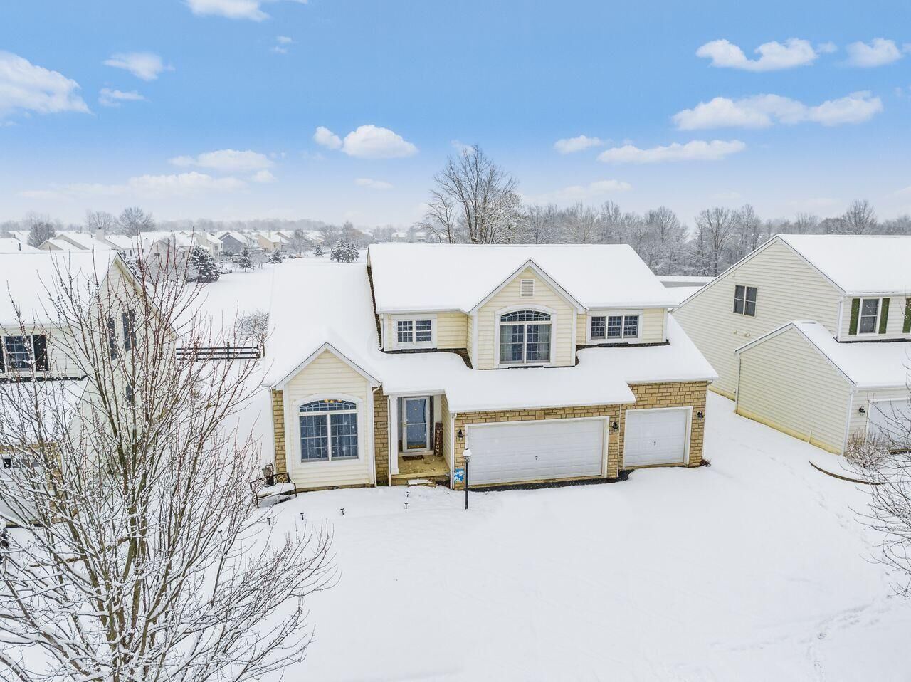 Property Photo: 7095 Eventrail Drive OH 43065