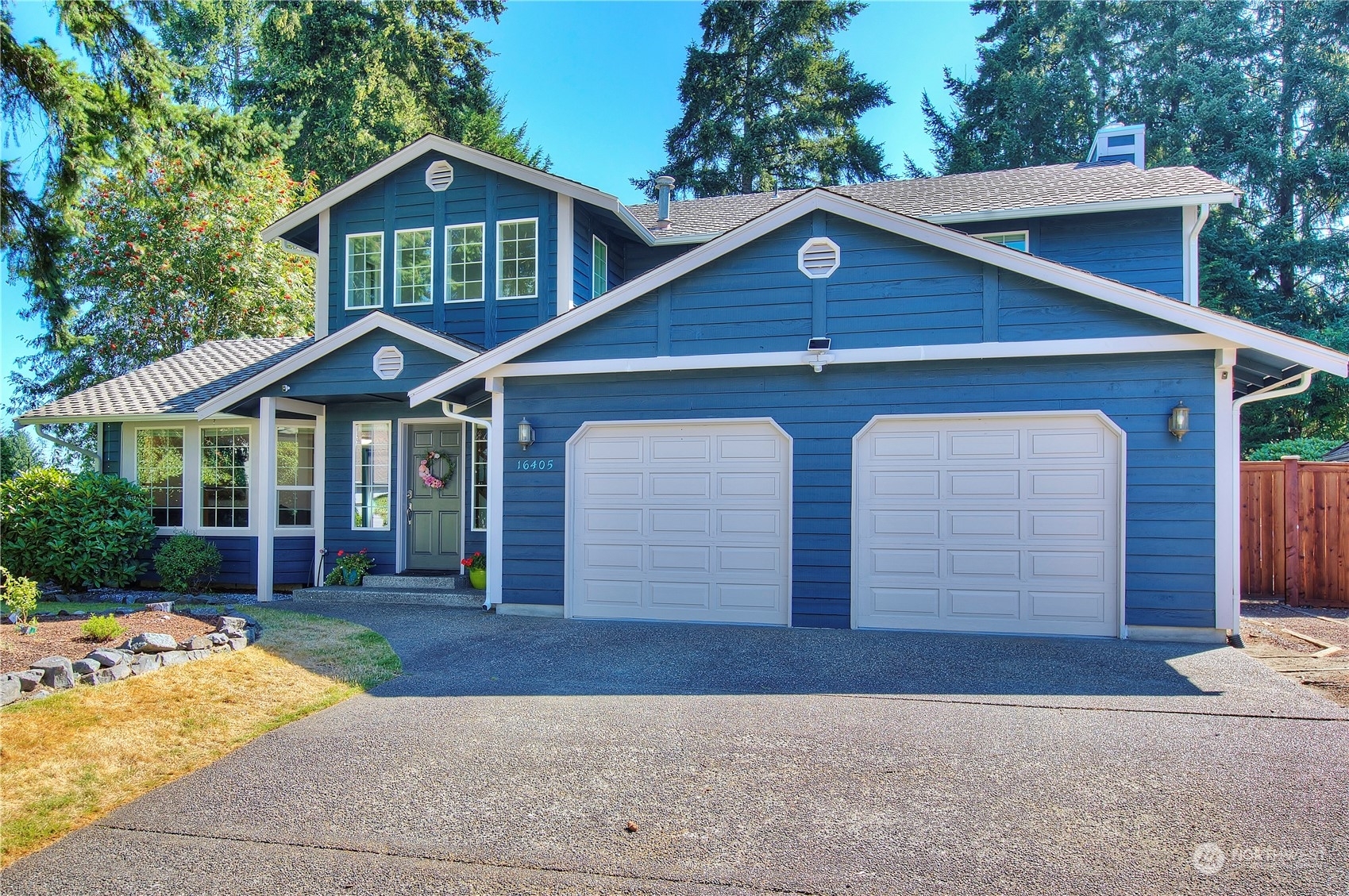 Property Photo:  16405 87th Avenue E  WA 98375 