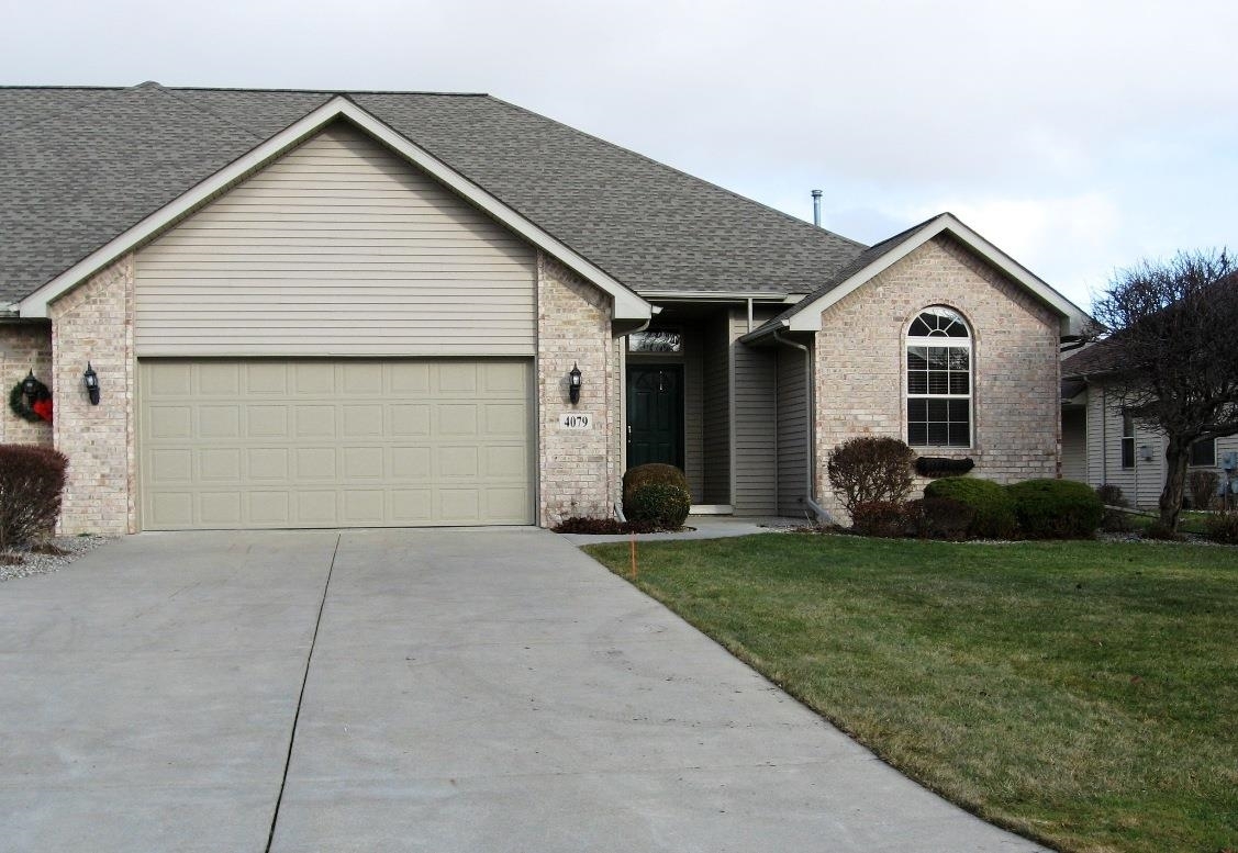 Property Photo:  4079 Creekwood  MI 48706-5646 