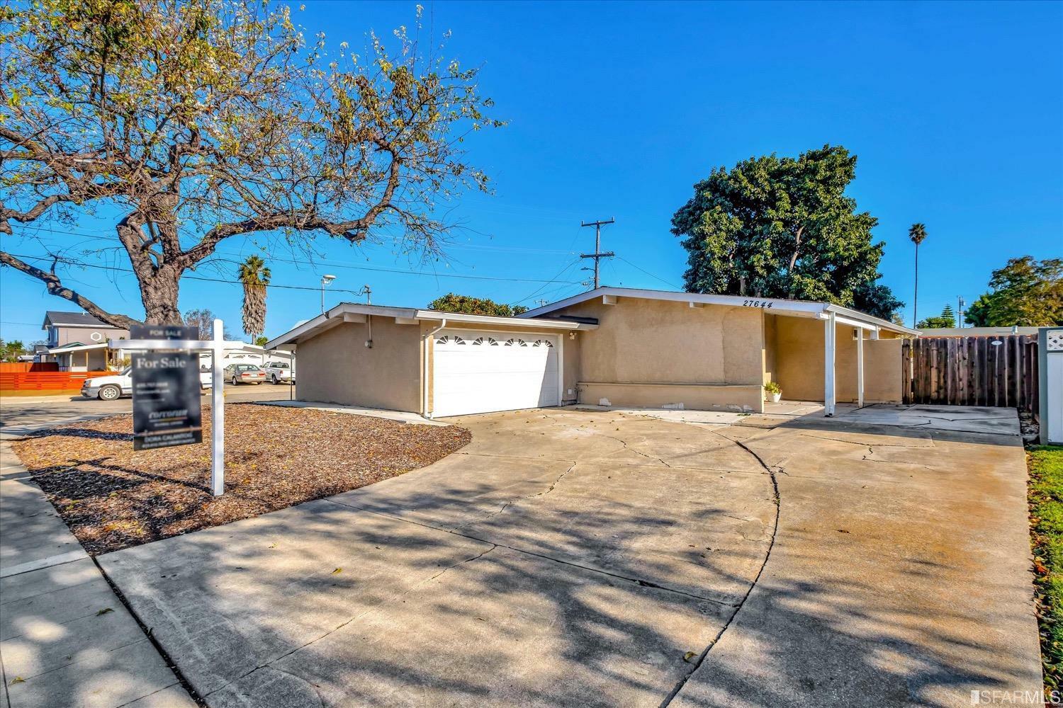 Property Photo:  27644 Loyola Avenue  CA 94545 