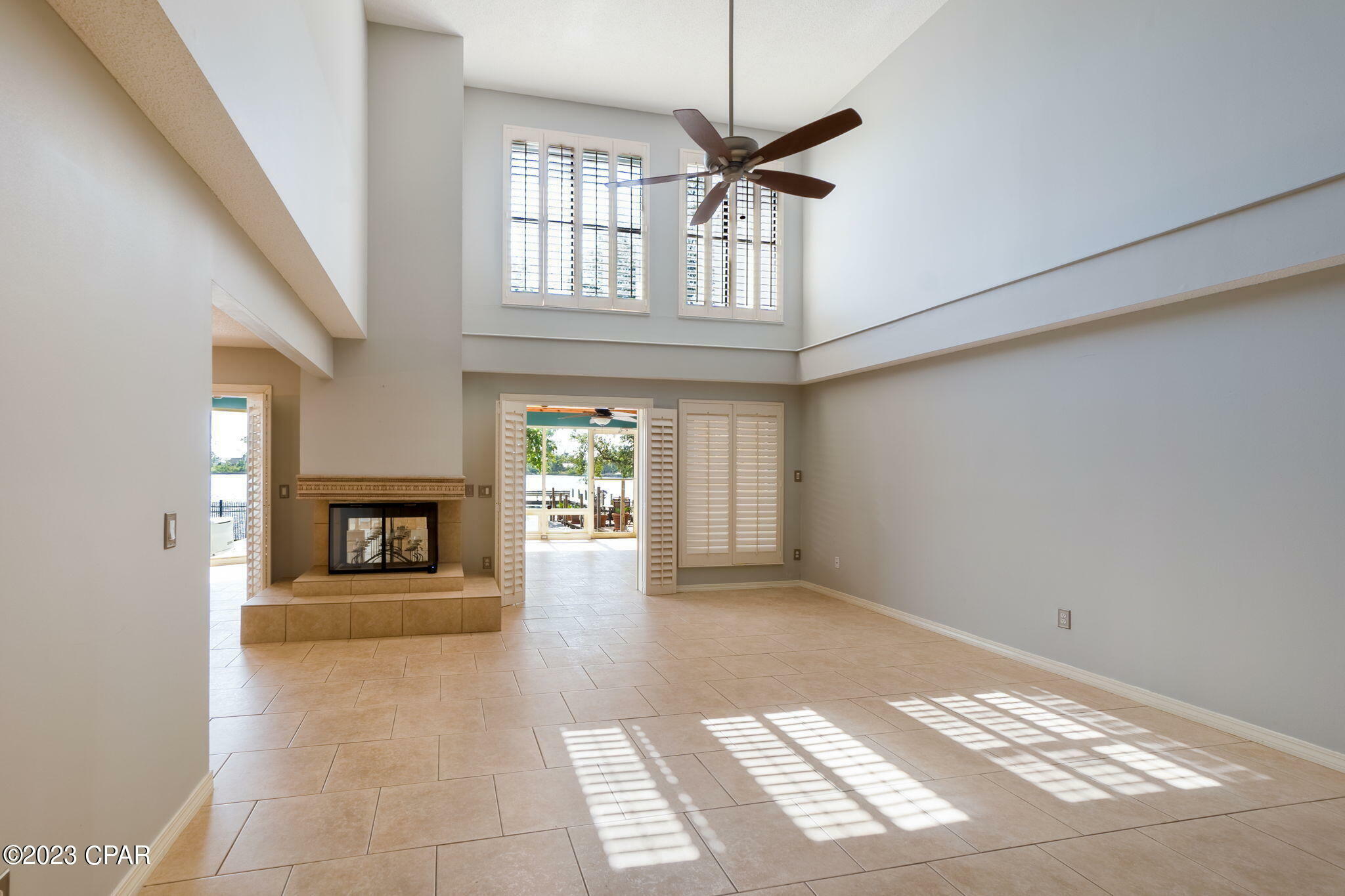 Property Photo:  2714 Country Club Drive  FL 32444 