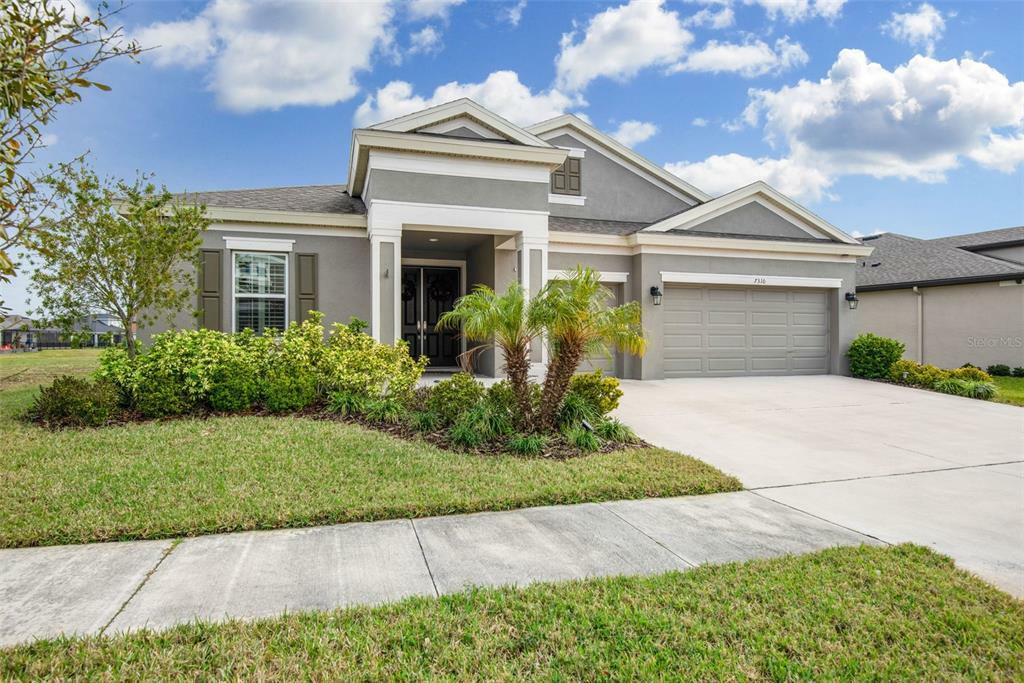 Property Photo:  7310 Paradiso Drive  FL 33572 