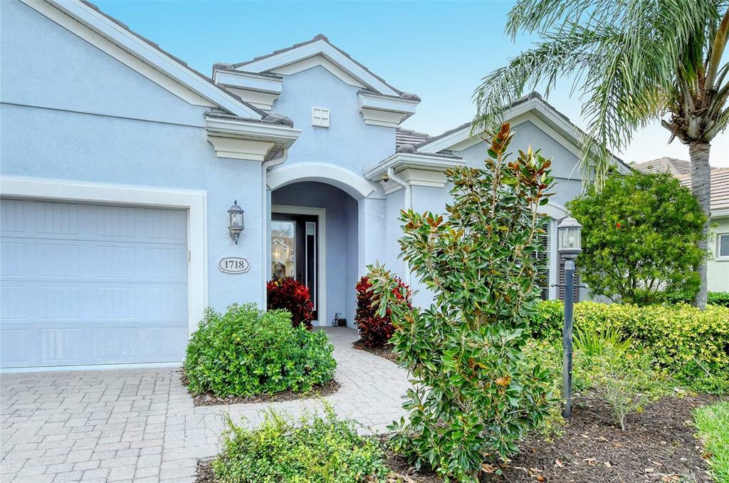 Property Photo:  1718 86th Street NW  FL 34209 