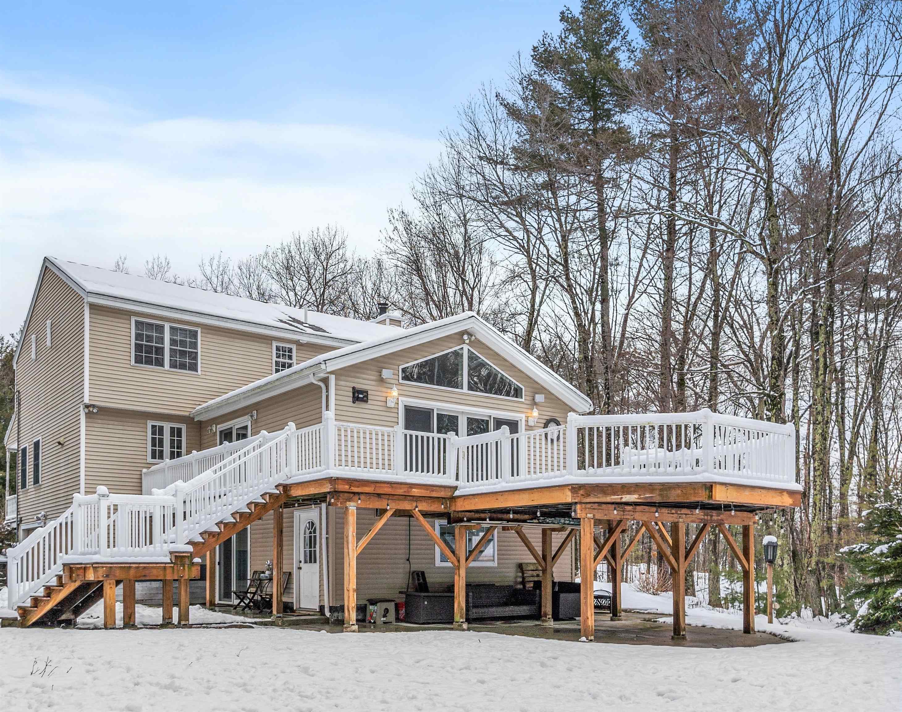 Property Photo: 49 Sherburne Road NH 03076