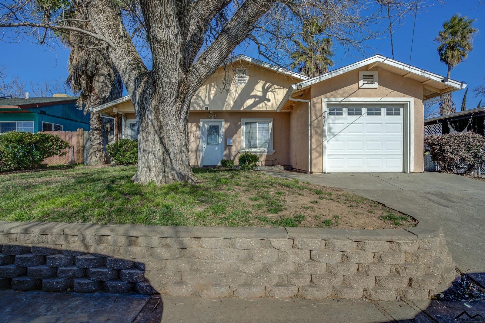 Property Photo: 1810 Douglass Street CA 96080