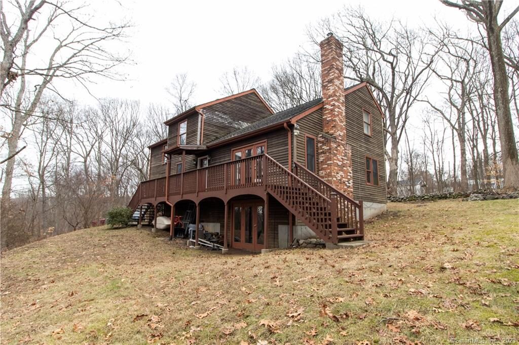 Property Photo: 83 Whitney Place CT 06770