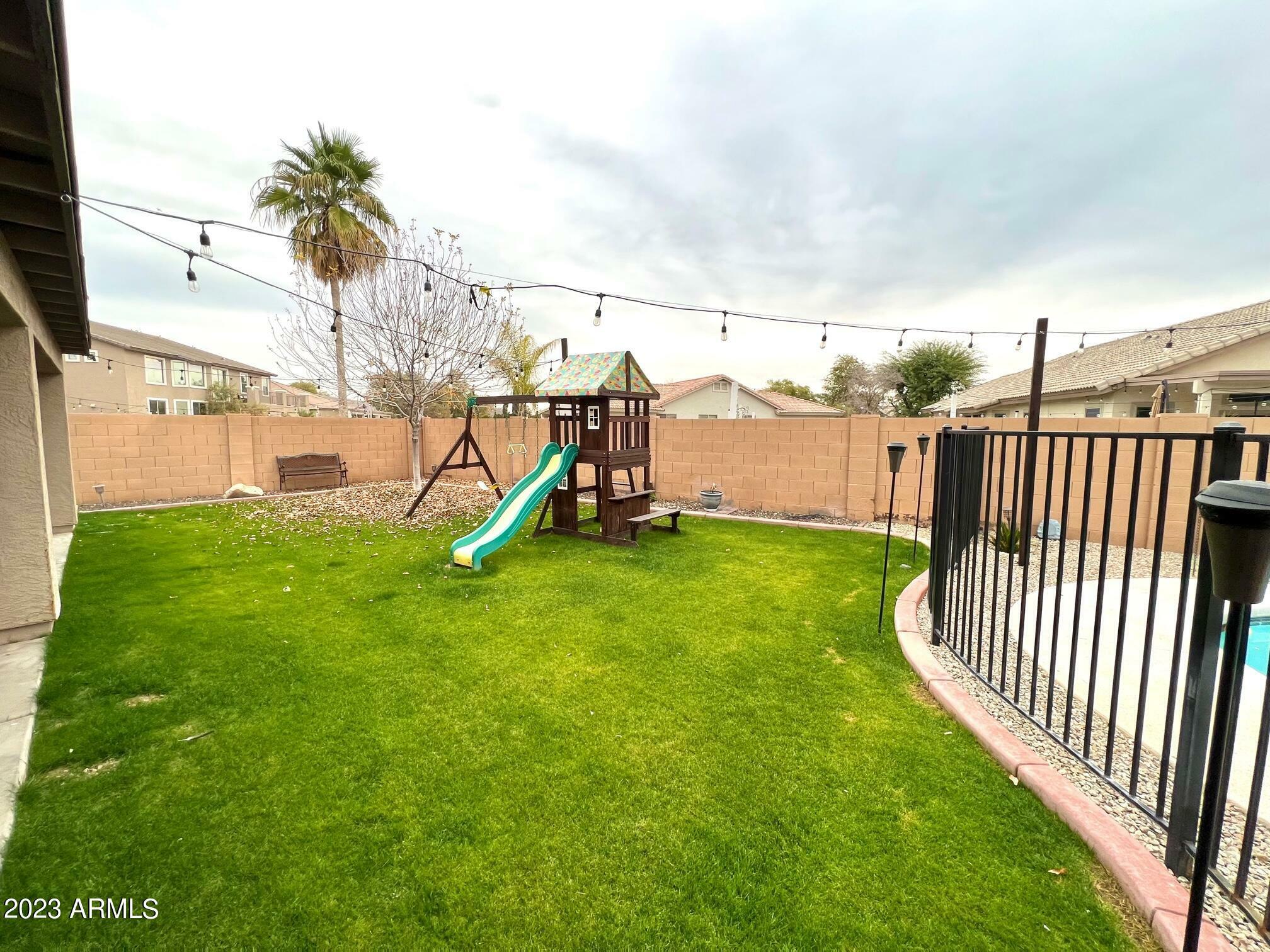 Property Photo:  4201 S 76th Lane  AZ 85043 