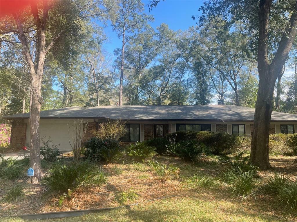 Property Photo:  2455 NW 38th Street  FL 32605 