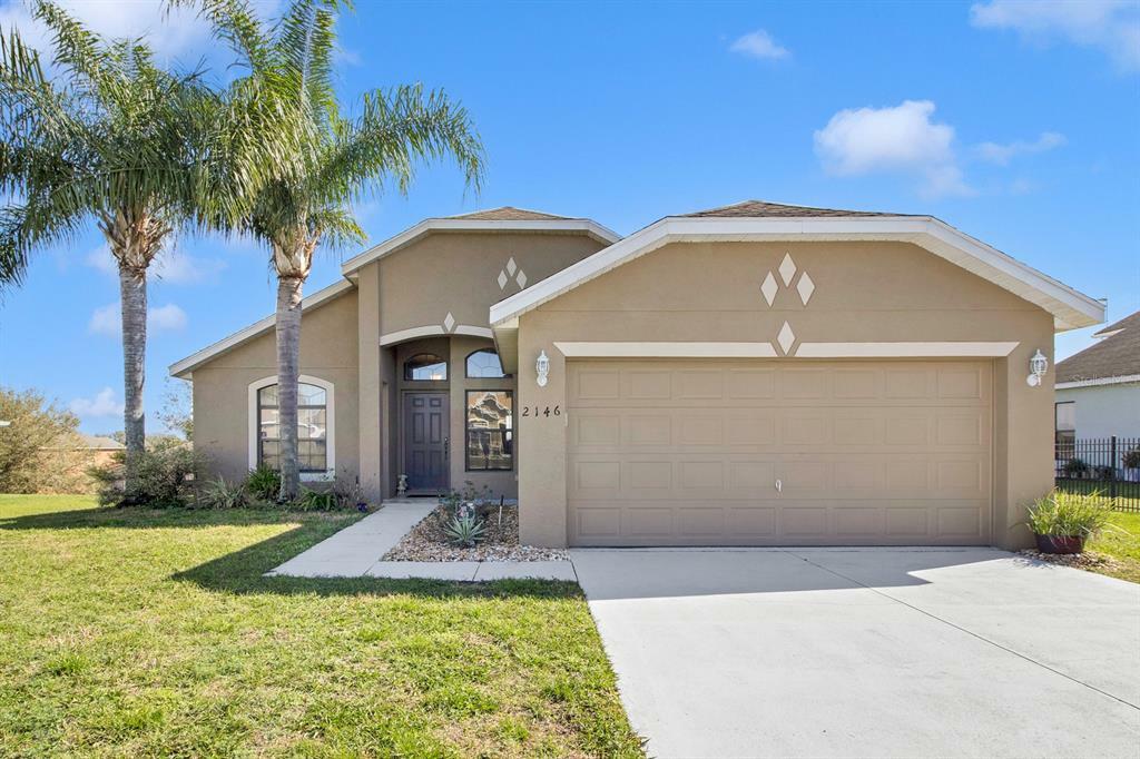 Property Photo:  2146 Ficus Street  FL 34753 