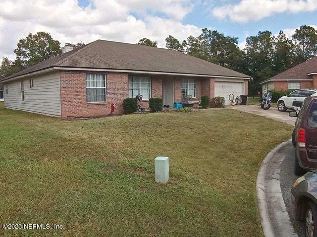 Property Photo:  4008 Edgeland Trail  FL 32068 