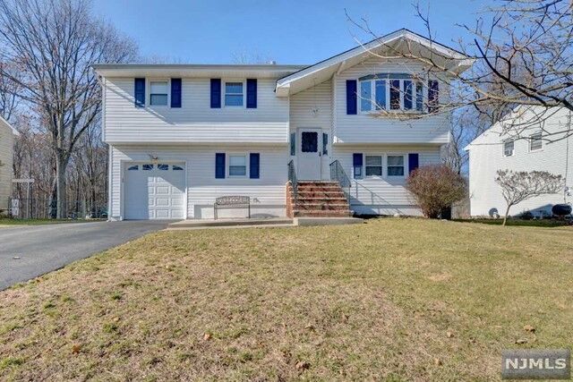 Property Photo: 33 Oakwood Avenue NJ 07440