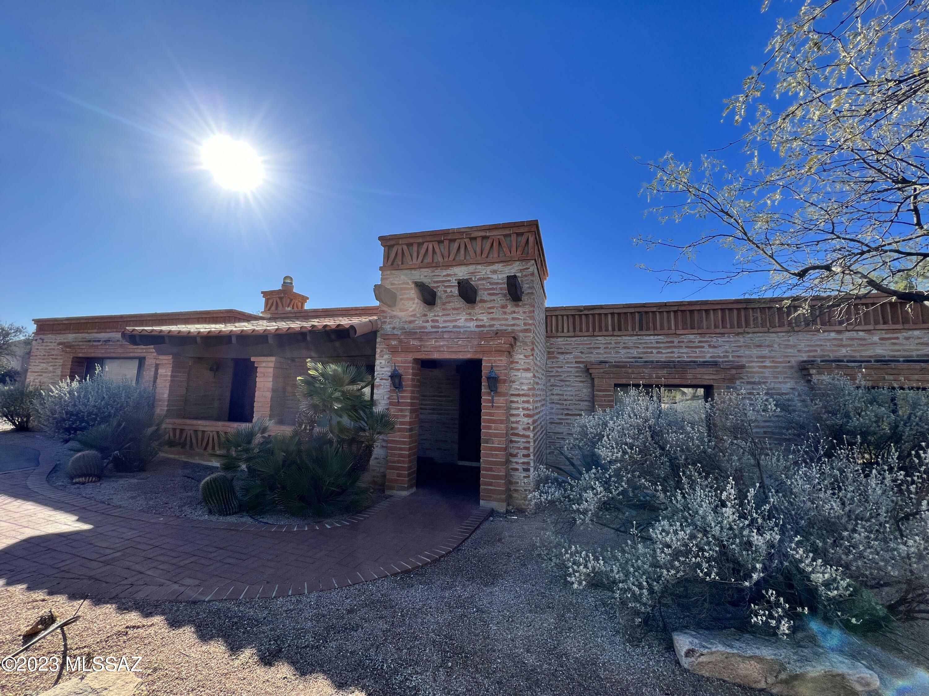 Property Photo:  6498 E Paseo Otono  AZ 85750 