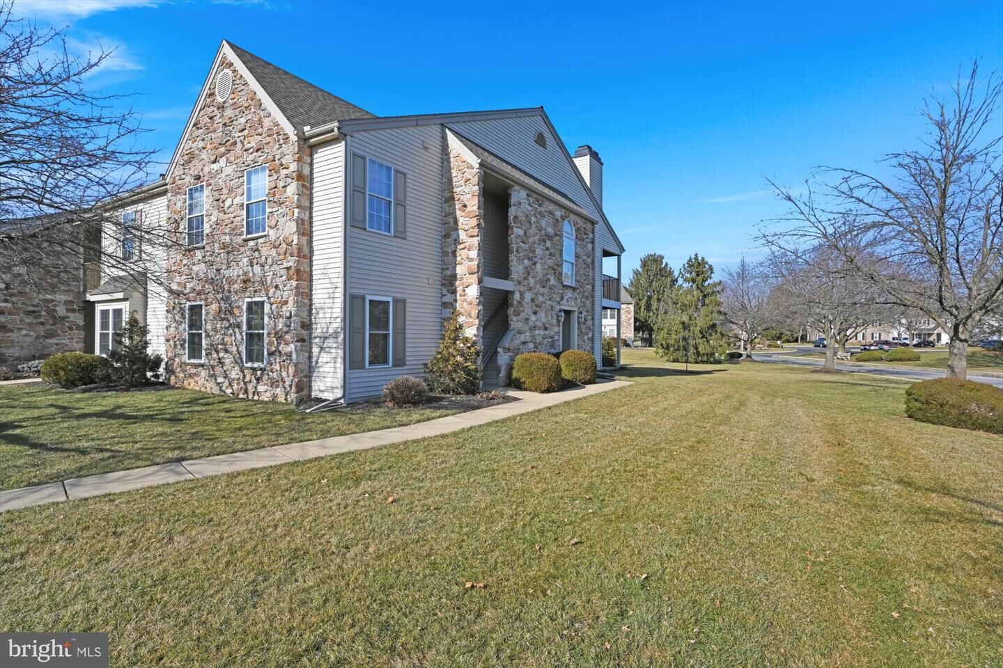 Property Photo: 234 Greenview Drive PA 17601