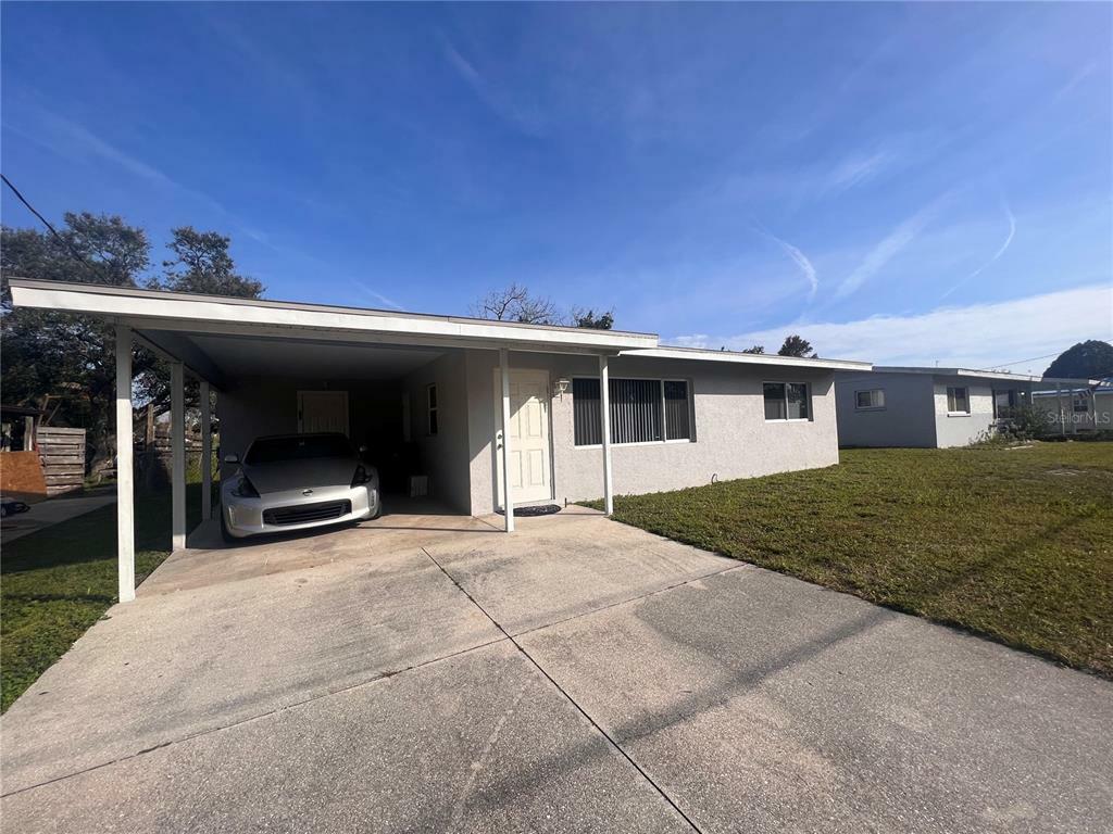 Property Photo:  2615 Vinson Avenue  FL 34232 