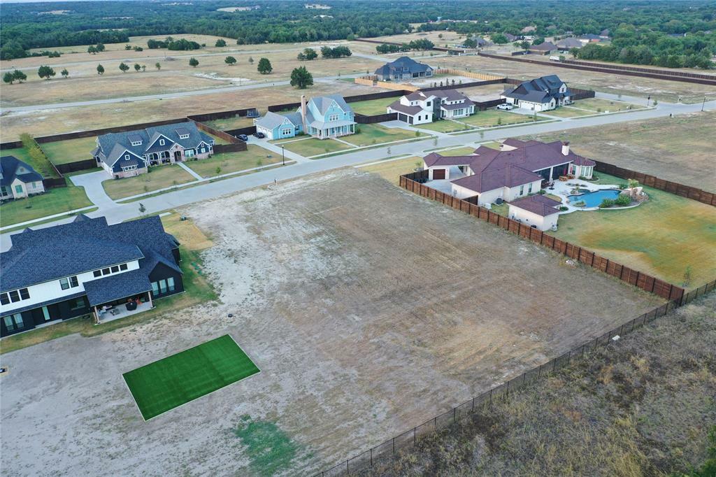 Property Photo:  4420 Azalea Way  TX 76065 