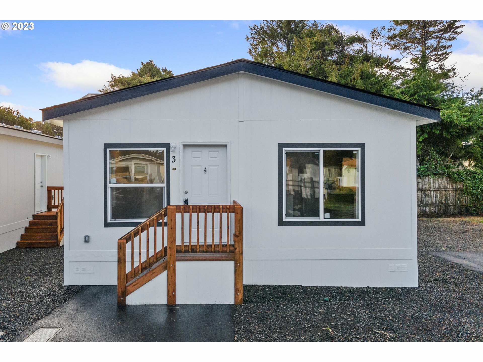 Property Photo: 4875 N Hwy 101 3 OR 97341
