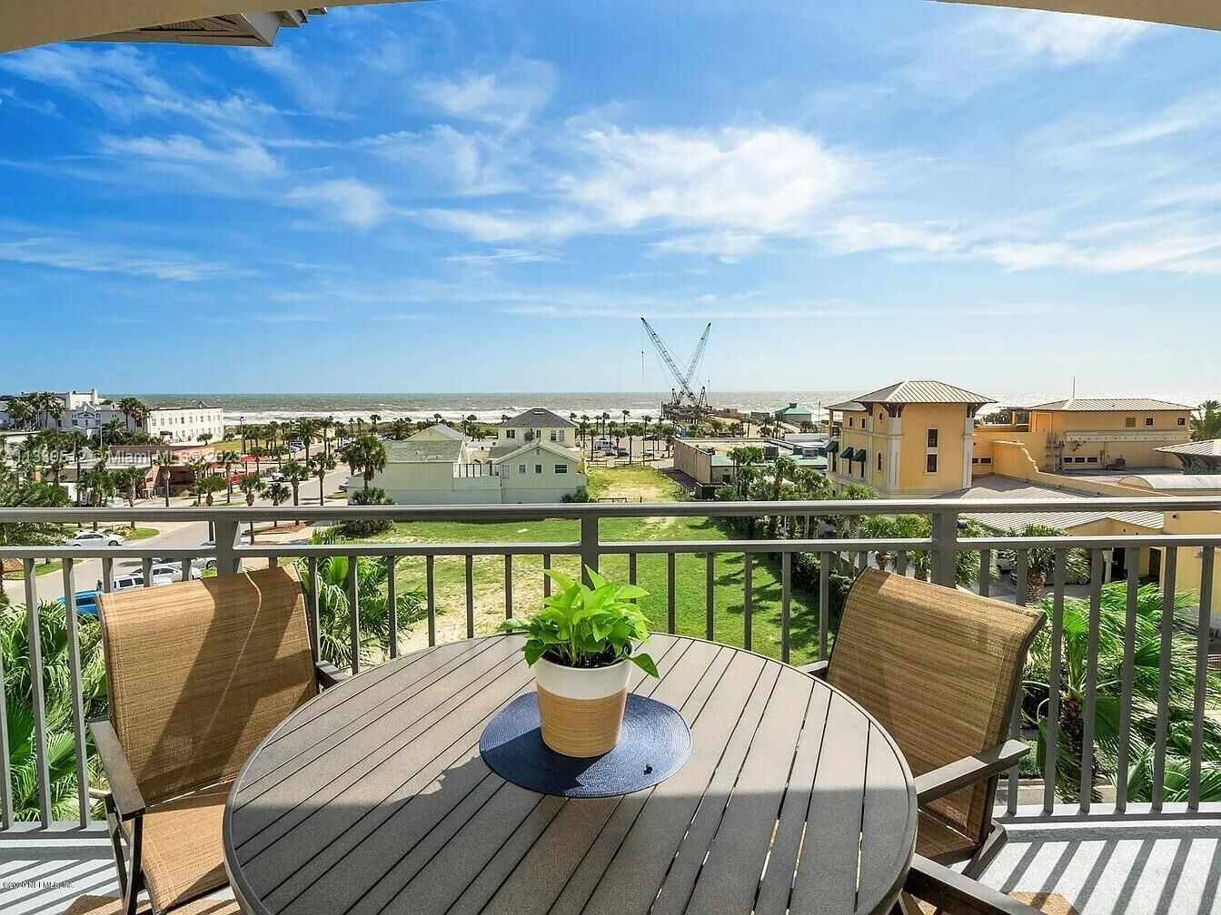 Property Photo: 525 3rd St 510 FL 32250