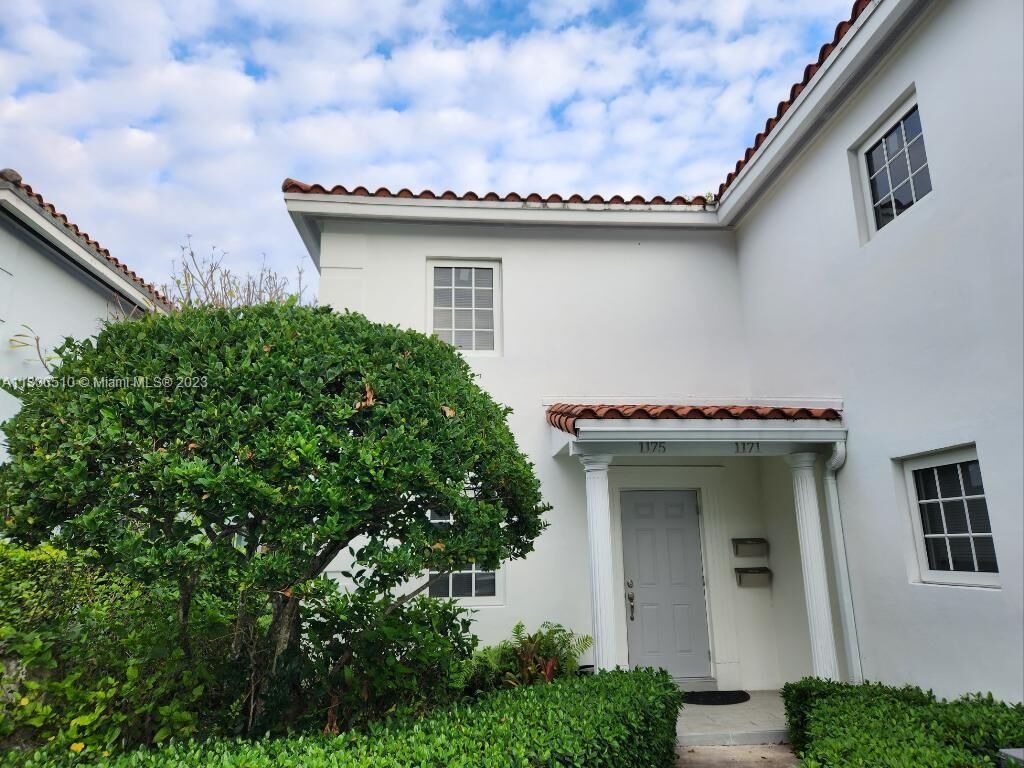 Property Photo: 1175 Campo Sano Ave 1175 FL 33146