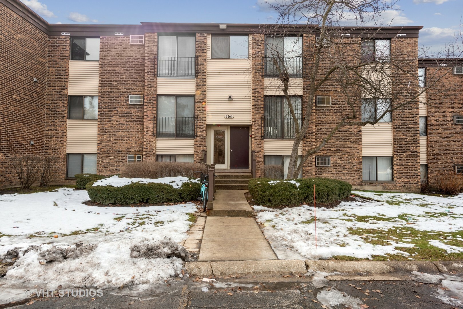 Property Photo: 156 Dunteman Drive 201 IL 60139