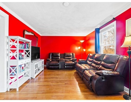 Property Photo:  12 Blueberry Hill Rd  MA 01801 
